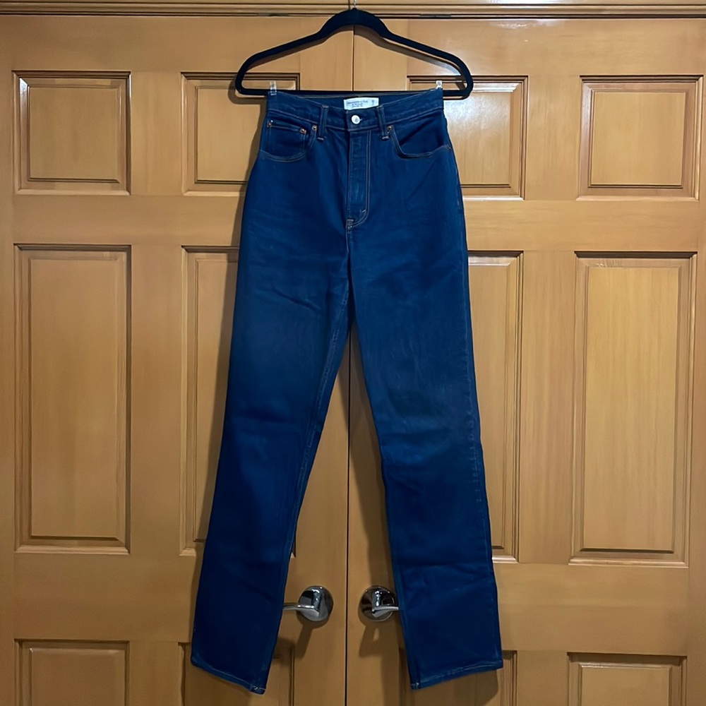 Abercrombie - 90’s Straight Jeans